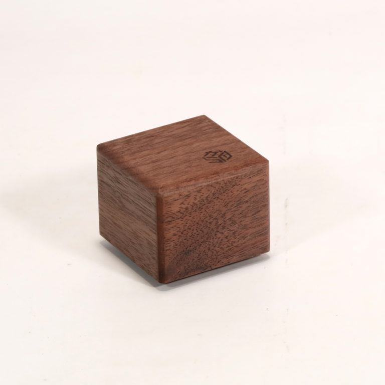 Karakuri Small Box 6 (KK-6-2)