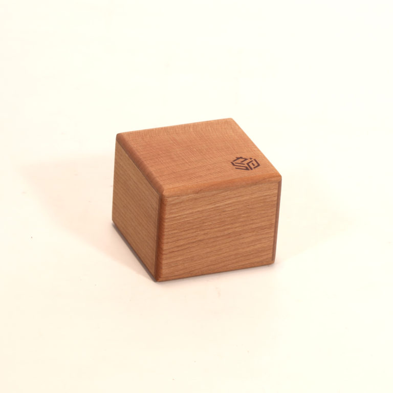 Karakuri Small Box 7 (KK-7-2)